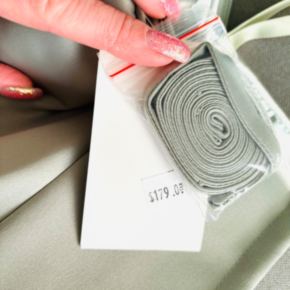 New Dress for prom - Picture 8 of 8